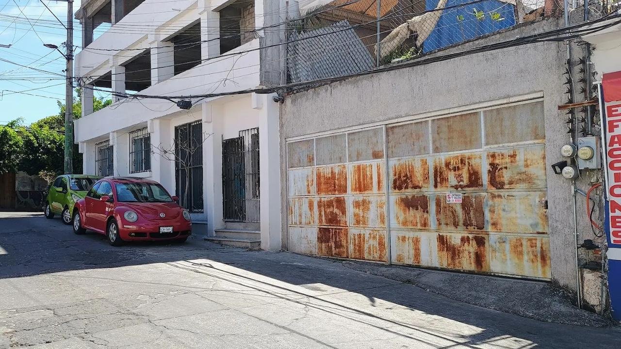 Renovo Car